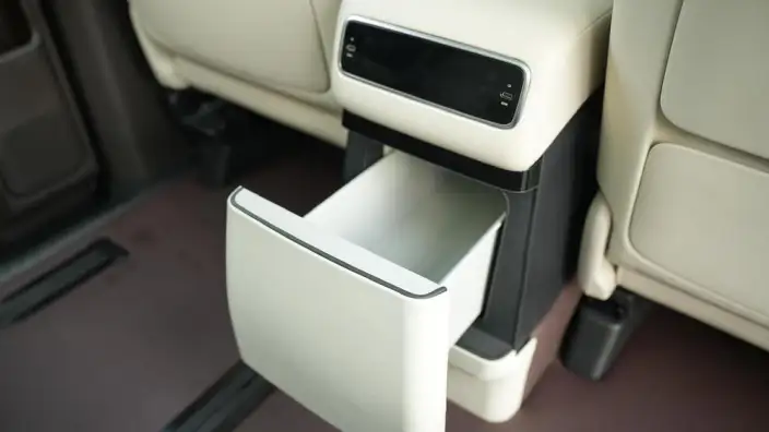 Li Auto MEGA 2024 Model Ultra Edition – фото 10