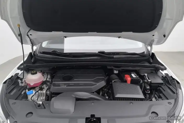 Emgrand S 2021 Model 1.4T CVT Noble Model – фото 4