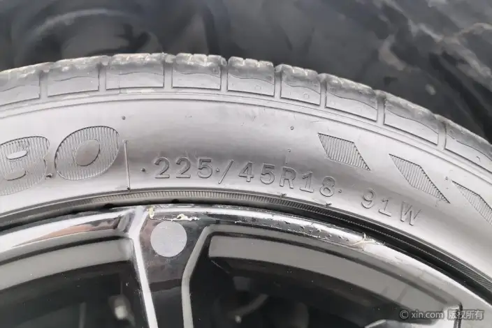Emgrand S 2021 Model 1.4T CVT Noble Model – фото 9