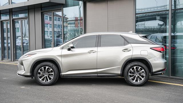 Lexus RX 2020 Facelift 300 2WD Comfort – фото 7