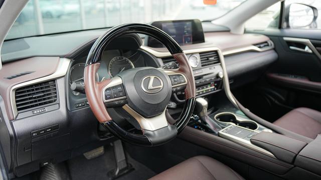 Lexus RX 2020 Facelift 300 2WD Comfort – фото 8