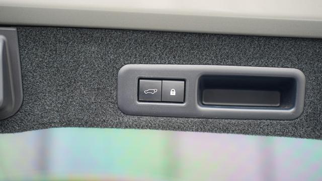 Lexus RX 2020 Facelift 300 2WD Comfort – фото 20