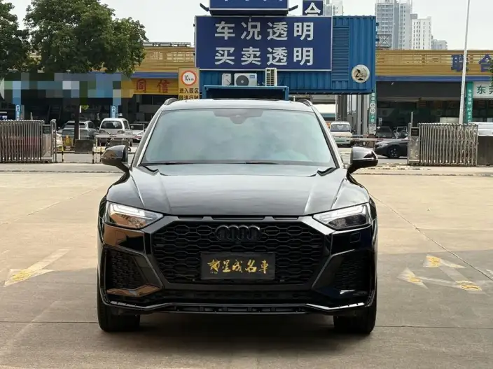 Audi Q5L 2023 Model 40T Luxury Dynamic Model – фото 2