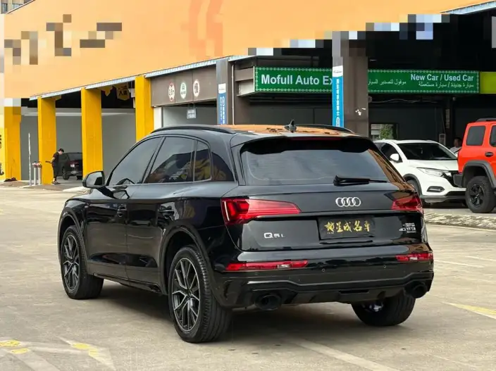 Audi Q5L 2023 Model 40T Luxury Dynamic Model – фото 4