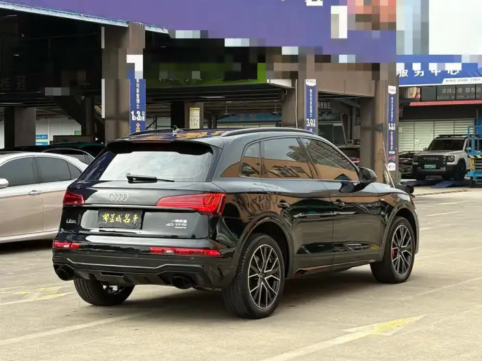 Audi Q5L 2023 Model 40T Luxury Dynamic Model – фото 6
