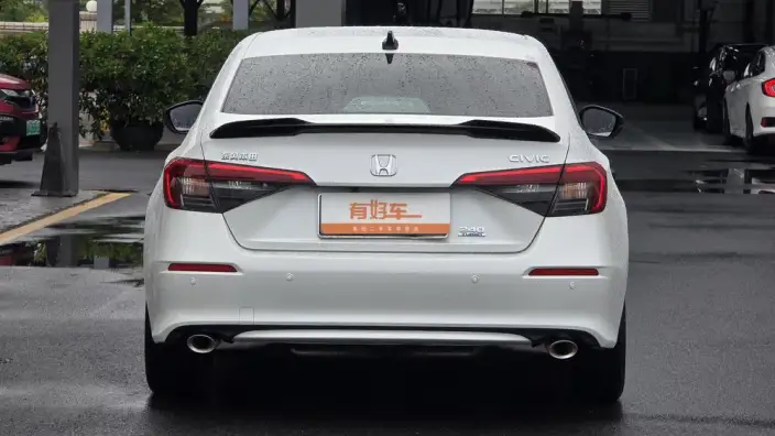 Honda Civic 2022 Model 240TURBO CVT Combustion Edition – фото 5