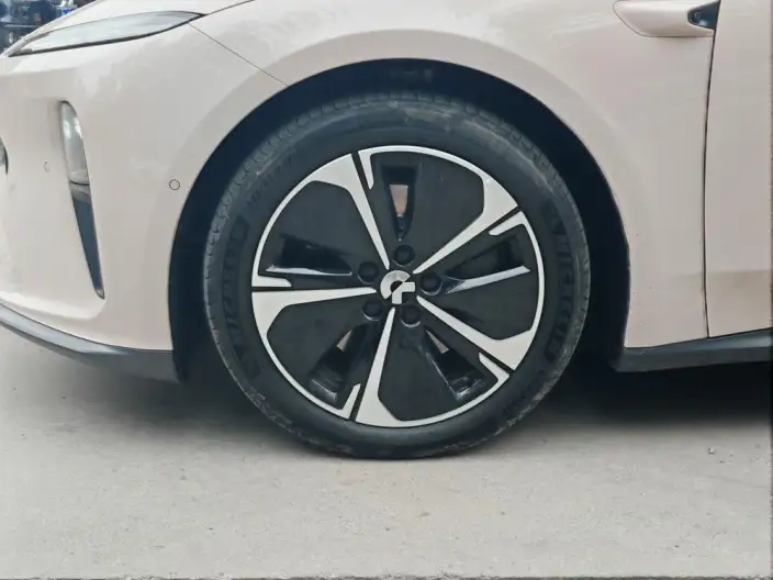 NIO ET5T 2024 Model 75kWh – фото 7