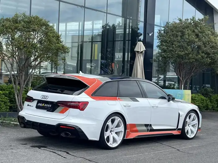 Audi RS 6 2025 Model RS 6 Avant GT – фото 2