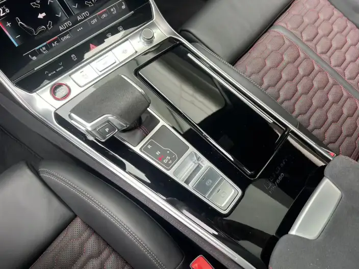 Audi RS 6 2025 Model RS 6 Avant GT – фото 9
