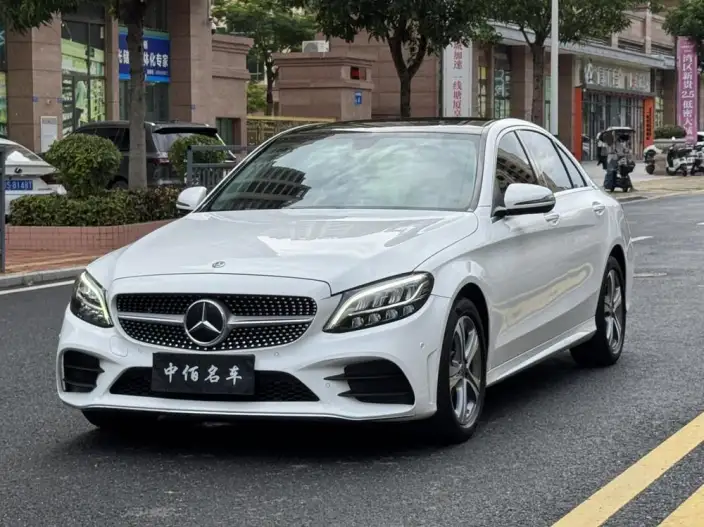 Mercedes-Benz C-Class 2021 Model C 260 L Sports Edition – фото 1