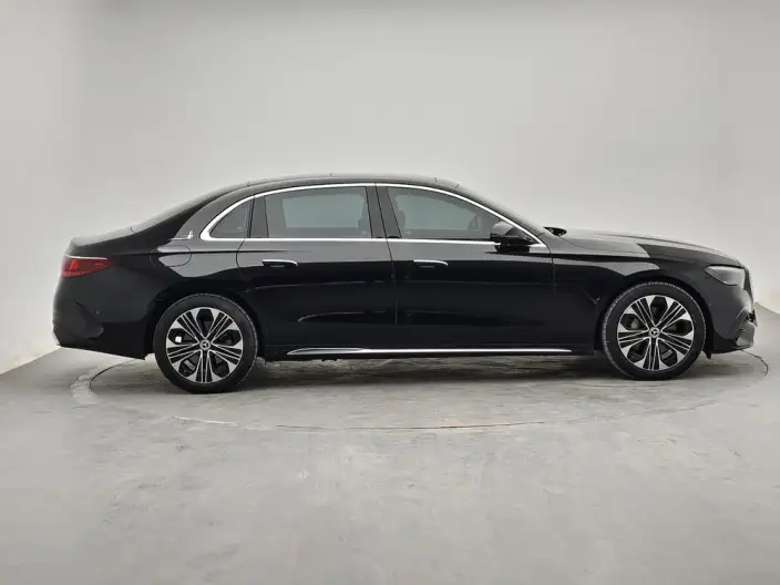 Mercedes-Benz E-Class 2024 Model Facelift E 300 L Fashion Model Sports sedan – фото 8