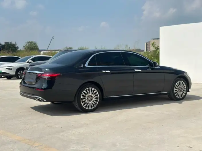 Mercedes-Benz E-Class 2023 Model Facelift E 300 L Luxury Model sedan – фото 5