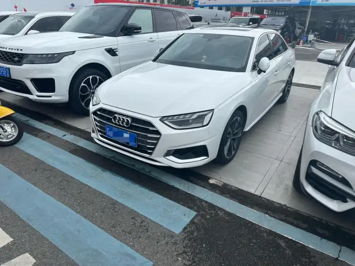 Audi A4 L 2020 Model 40 TFSI Fashion Dynamic Model – фото 1