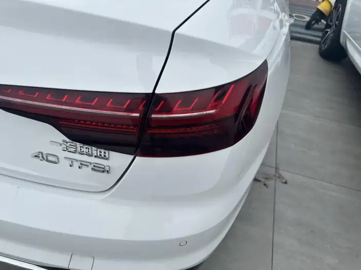 Audi A4 L 2020 Model 40 TFSI Fashion Dynamic Model – фото 10