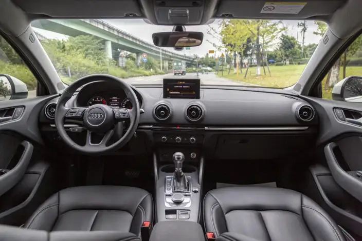 Audi A3 2020 Model Limousine 35 TFSI Enterprising Model China VI – фото 8