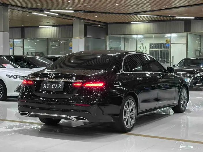Mercedes-Benz E-Class 2021 Model E 300 L Luxury Model Sports sedan – фото 6