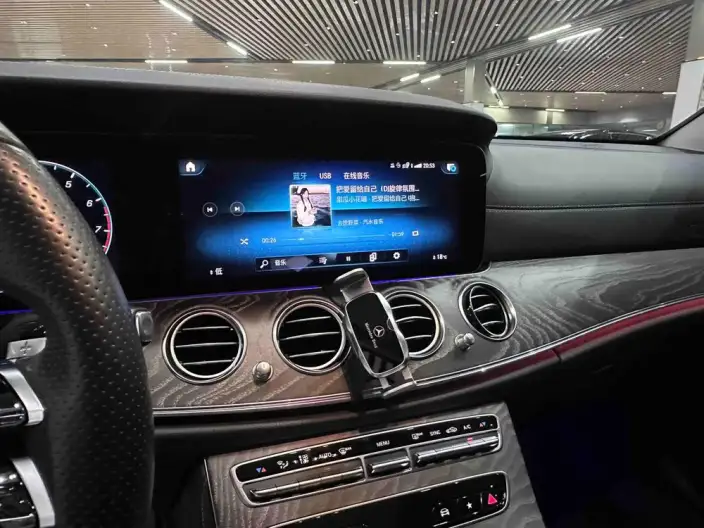 Mercedes-Benz E-Class 2021 Model E 300 L Luxury Model Sports sedan – фото 7
