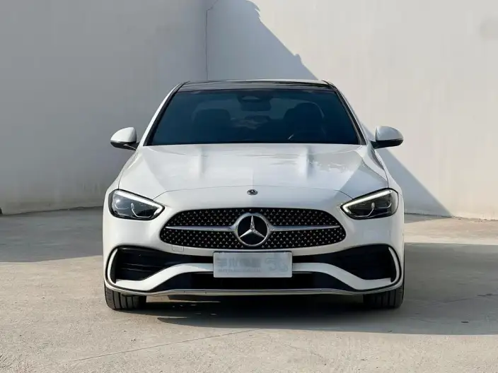 Mercedes-Benz C-Class 2023 Model C 260 L Sports Edition – фото 2