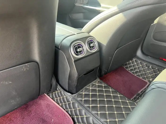 Mercedes-Benz C-Class 2023 Model C 260 L Sports Edition – фото 6