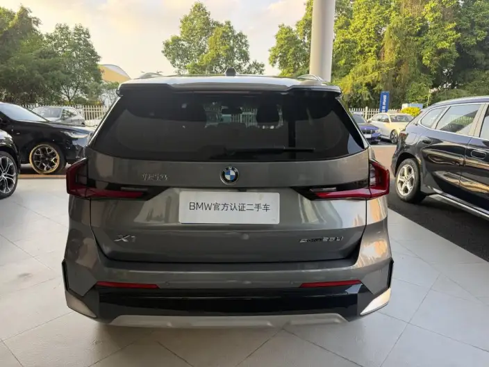 BMW X1 2023 Model xDrive25Li X Design Set – фото 6
