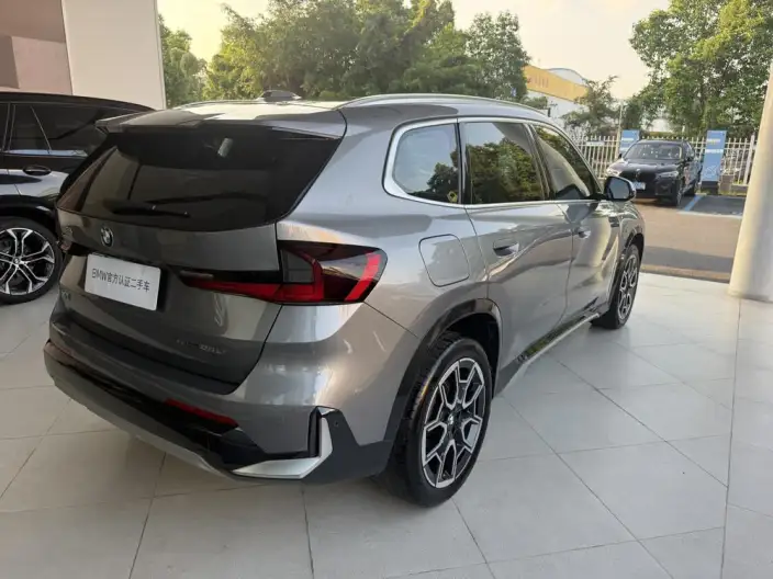 BMW X1 2023 Model xDrive25Li X Design Set – фото 7
