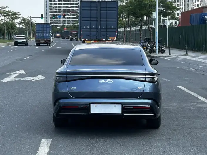 BYD Seal DM 2023 Model DM-i 1.5L 121KM Noble Model – фото 6