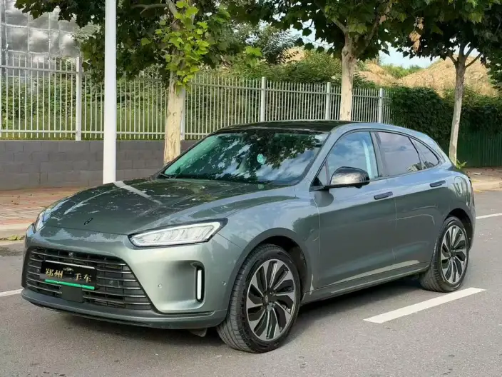 Aito M5 2022 Model Extended Range 4WD performance version