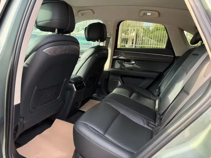 Aito M5 2022 Model Extended Range 4WD performance version – фото 9