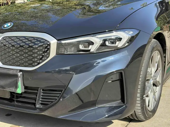 BMW i3 2025 Model eDrive35L – фото 7