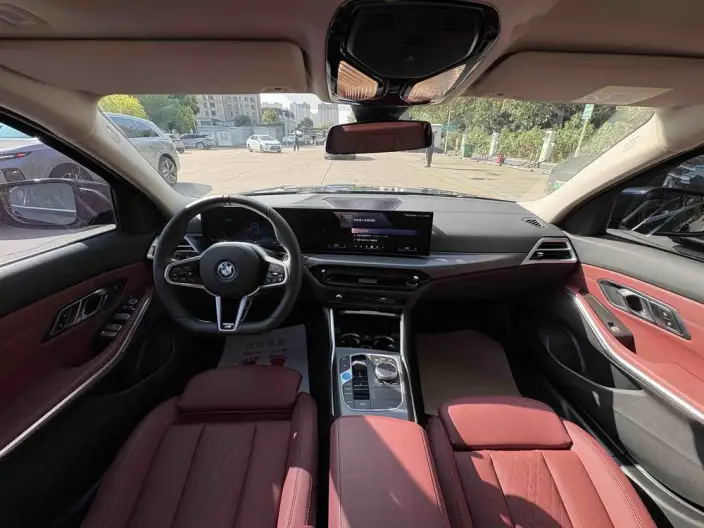 BMW i3 2025 Model eDrive35L – фото 10