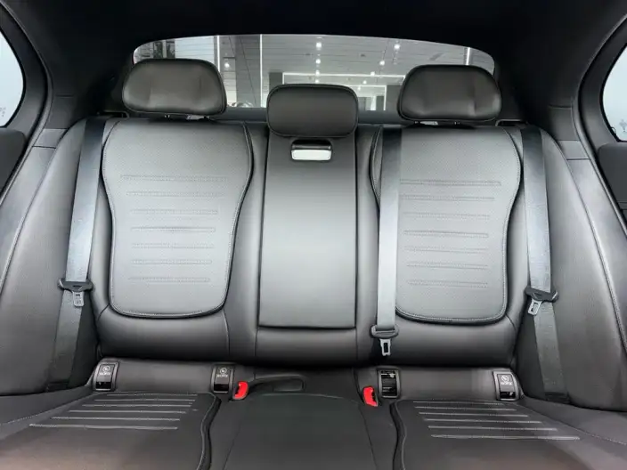 Mercedes-Benz C-Class 2022 Model C 260 L Sports Edition – фото 10