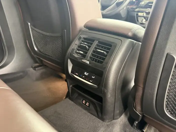 BMW X3 2020 Model xDrive28i Luxury Set – фото 10