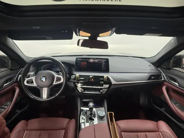 BMW 5 Series 2022 Model Facelift 530Li Exclusive Model M Sports Set – фото 10