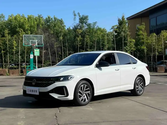 Volkswagen Lavida 2024 Model 300TSI DSG Starry Sky Leading Edition – фото 1