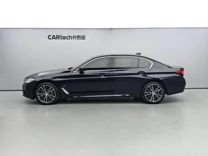 BMW 5 Series 2023 Model Facelift 530Li Leading Model M Sports Set – фото 3