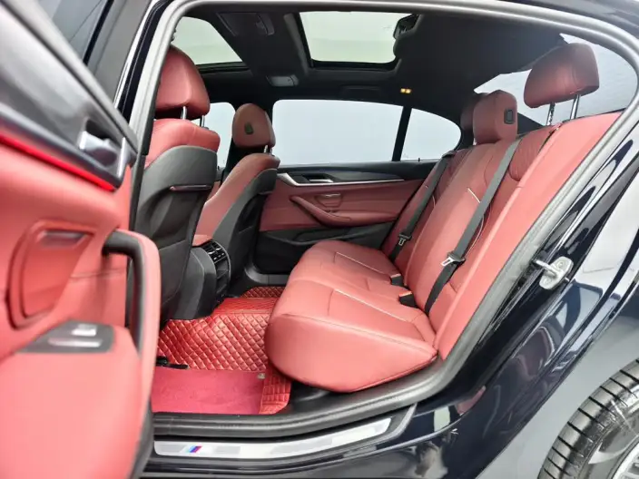 BMW 5 Series 2023 Model Facelift 530Li Leading Model M Sports Set – фото 9