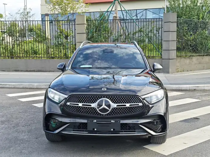 Mercedes-Benz GLC 2024 Model GLC 260 L 4MATIC Dynamic Model 5 seat – фото 2