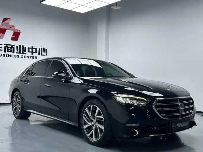 Mercedes-Benz E-Class 2024 Model E 300 L Fashion Model sedan – фото 3