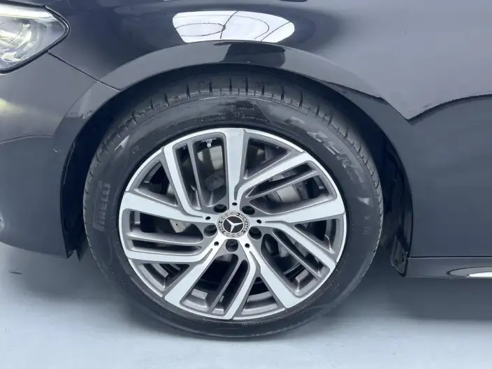 Mercedes-Benz E-Class 2024 Model E 300 L Fashion Model sedan – фото 10