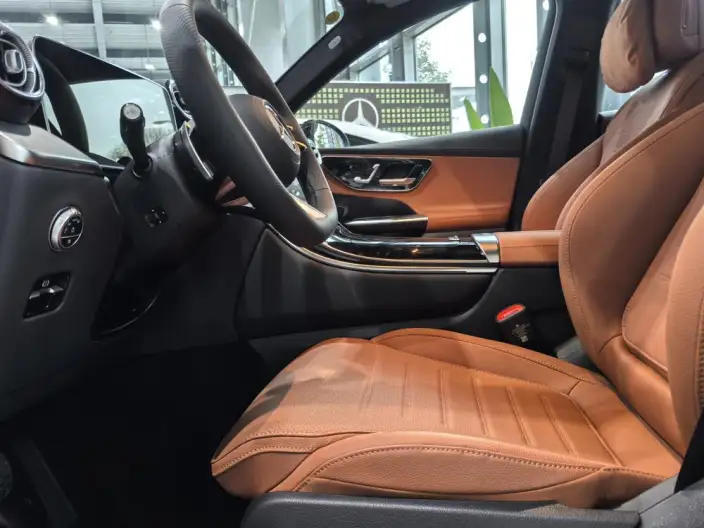 Mercedes-Benz GLC 2026 Model GLC 300 L 4MATIC Dynamic Model 5 seat – фото 10