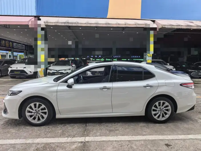 Toyota Camry 2021 Model 2.0G Deluxe Edition – фото 4