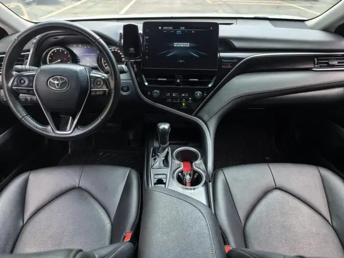 Toyota Camry 2021 Model 2.0G Deluxe Edition – фото 10