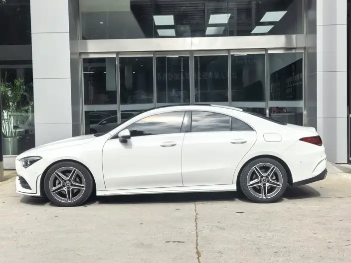 Mercedes-Benz CLA Imported 2023 Model CLA 200 Four-door Coupe – фото 4
