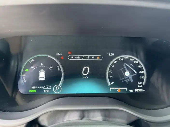 Toyota Sienna 2021 Model 2.5L Hybrid Platinum edition – фото 7