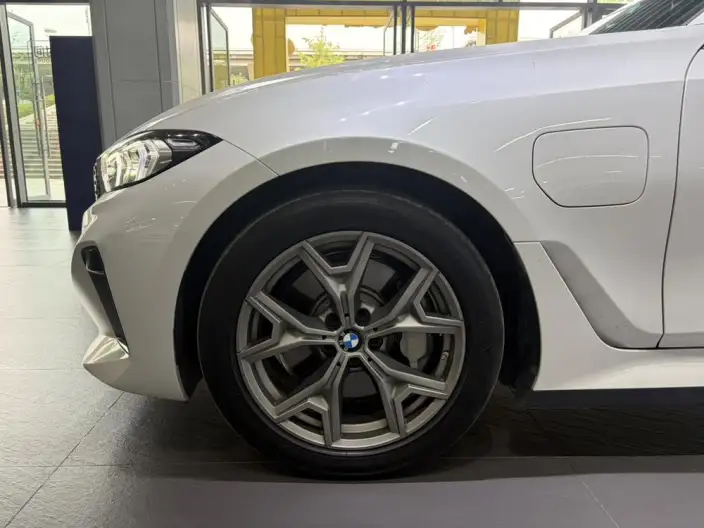 BMW i3 2025 Model eDrive35L – фото 8