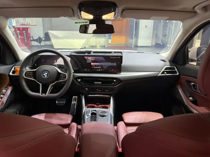 BMW i3 2025 Model eDrive35L – фото 9