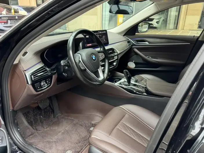 BMW 5 Series 2021 Model 530Li Leading Model Luxury Set – фото 8
