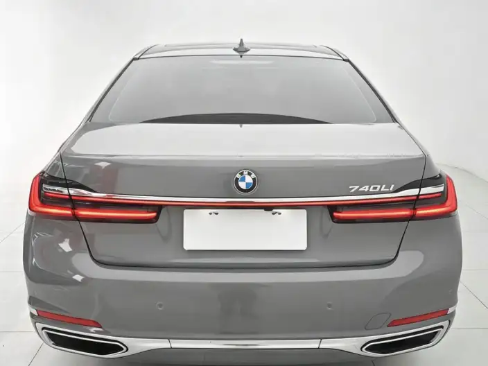 BMW 7 Series 2021 Model 740Li Leading Model Luxury Set – фото 5