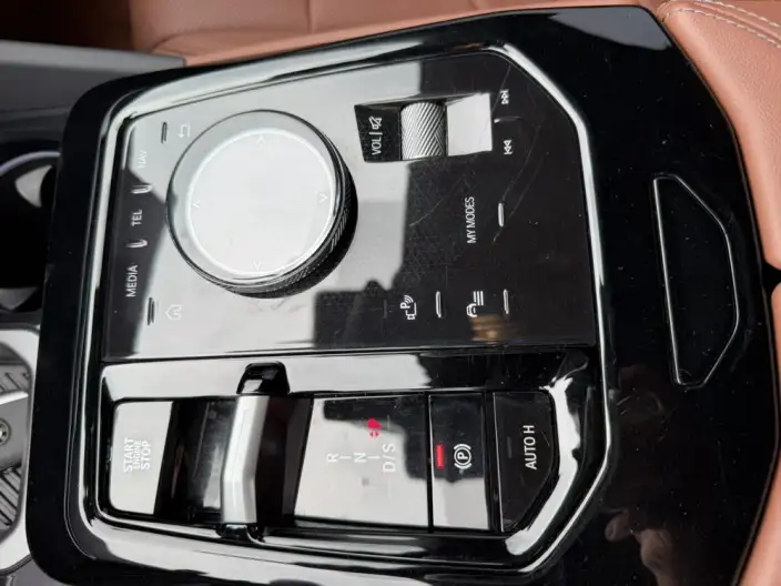 BMW 5 Series 2024 Model 525Li M Sports Set – фото 7