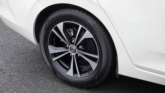 Nissan Sylphy 2021 Model 1.6L XL CVT Yuexiang Edition – фото 7